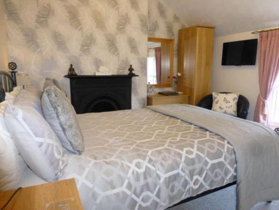 Bryn Derwen Guest House Конви Экстерьер фото
