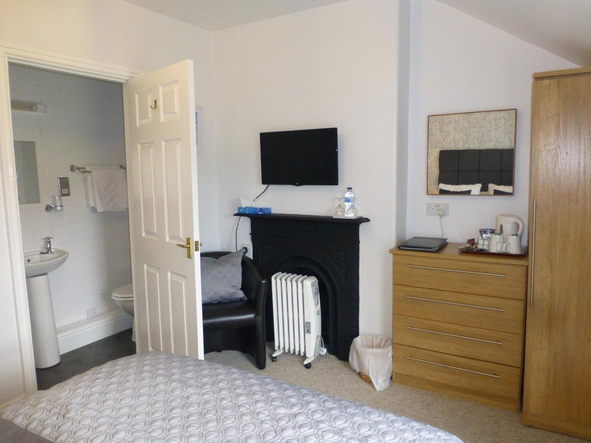 Bryn Derwen Guest House Конви Экстерьер фото